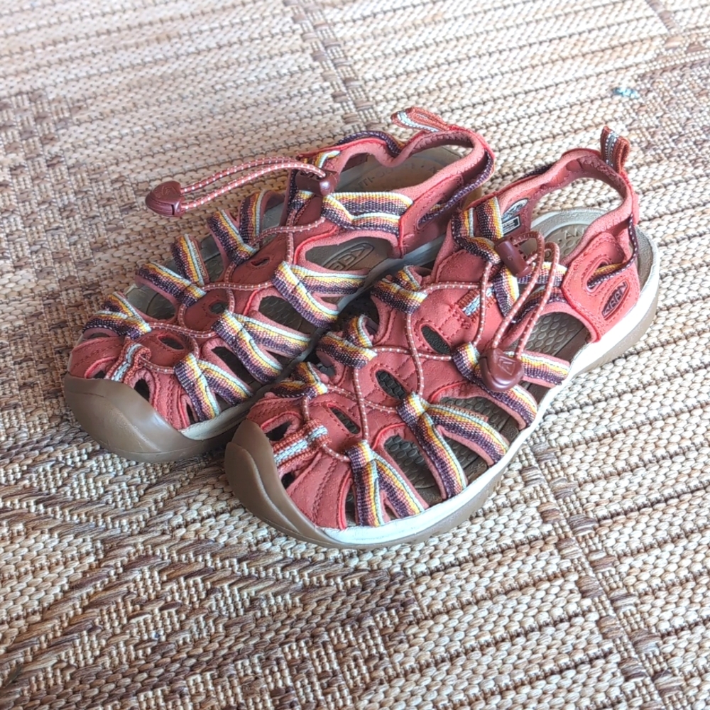 Keen womens size 6
